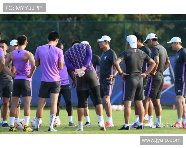 天津权健吧热议球队新赛季展望与球员表现分析引发球迷热情讨论 天津权健吧热议球队新赛季展望与球员表现分析引发球迷热情讨论