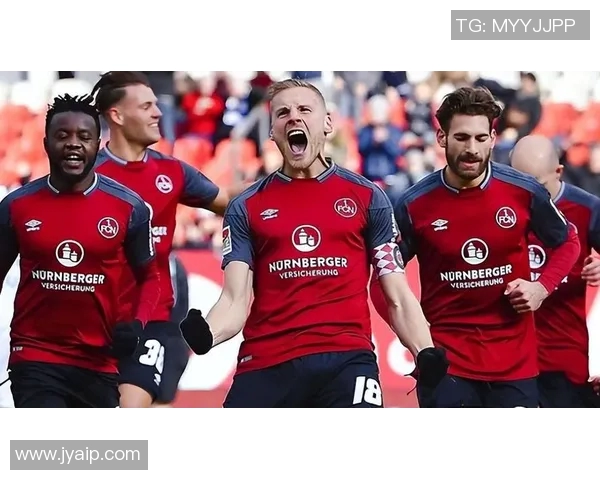 凯泽斯劳滕奇迹背后的坚持与奋斗精神如何改变足球历史的轨迹