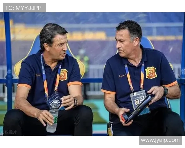 力帆与上港精彩对决回放分析揭示比赛关键时刻与战术布局