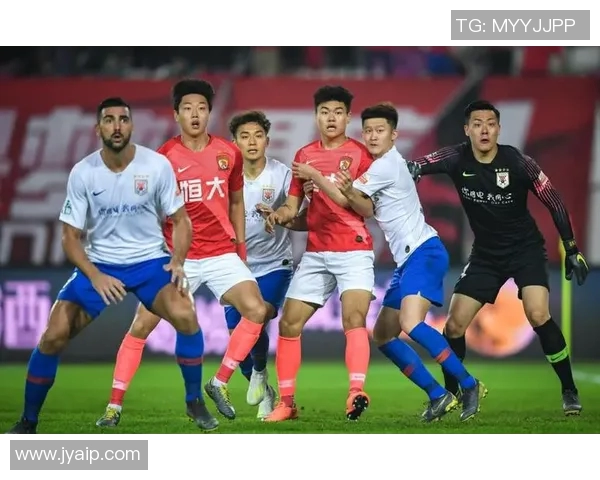 恒大与东方激战正酣文字直播全程回顾精彩瞬间与战术分析