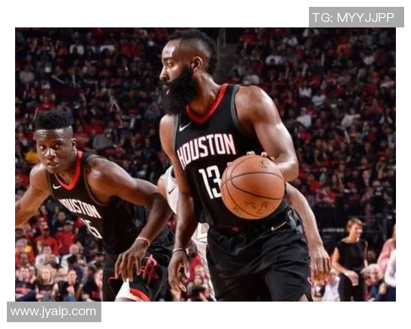 火箭队与马刺队哈登冲突引发热议球迷对比赛激烈程度感到震惊